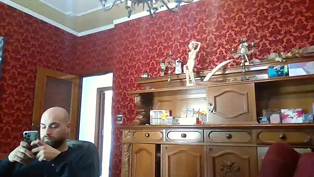 Torissimo92 online show from 02-02-26, 10:36