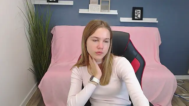 Spicy Lexi online show from 10-07-25, 06:32