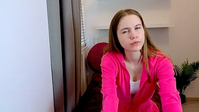Spicy Lexi online show from 05-05-26, 06:43
