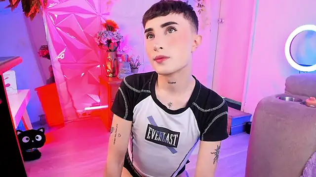 Snapshot of SebastianHilton chatting on 03-30-26, 03:35 SebastianHilton online show from 03-30-26, 03:35