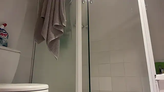 Snapshot of jamesgstsby22 chatting on 02-26-26, 04:33 jamesgstsby22 online show from 02-26-26, 04:33