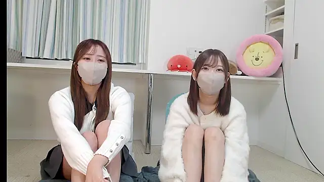  YUI CHAN  online show from 02-07-26, 11:14