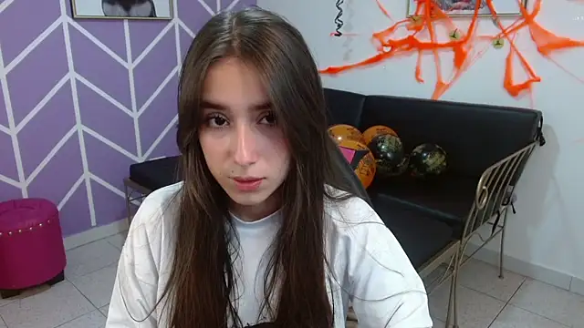 Adhara Kitten online show from 11-04-25, 12:59