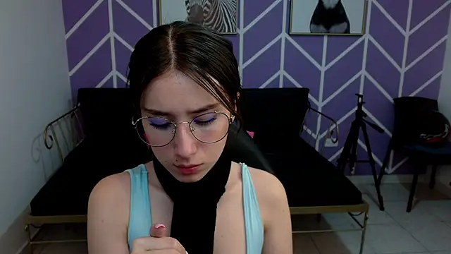 Adhara Kitten online show from 11-22-25, 01:10