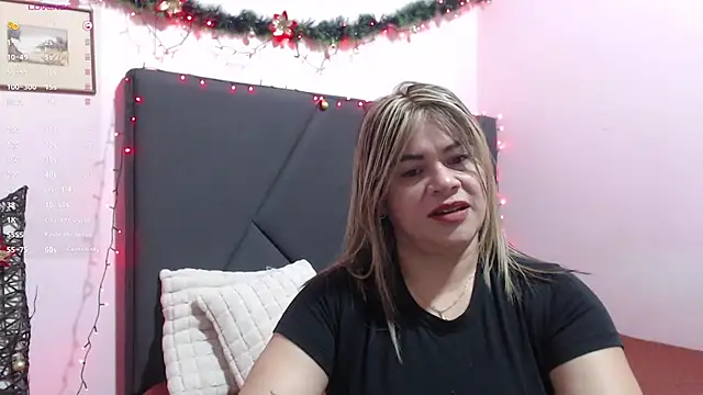 pamela echeverria online show from 12-03-25, 10:24