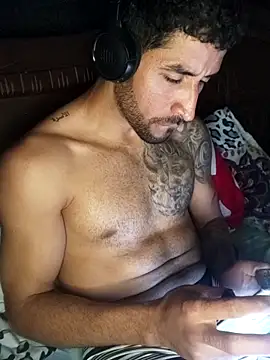 Snapshot of Alexsexygamer chatting on 02-13-26, 01:56 Alexsexygamer online show from 02-13-26, 01:56