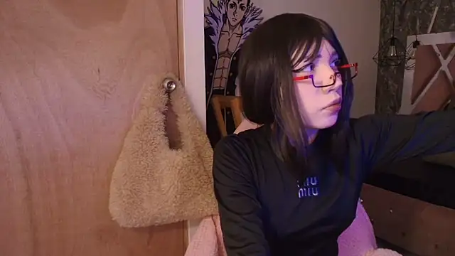 Snapshot of Terraelowen chatting on 03-13-26, 11:28 Terraelowen online show from 03-13-26, 11:28