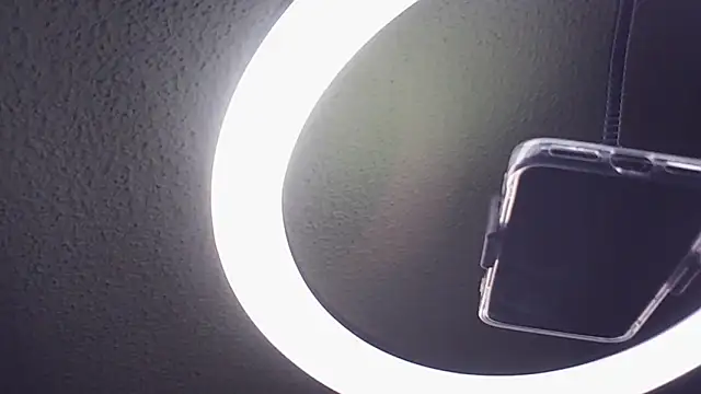 Snapshot of Terraelowen chatting on 03-18-26, 12:19 Terraelowen online show from 03-18-26, 12:19