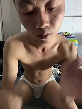 XiaojijiA online show from 06-15-26, 04:09
