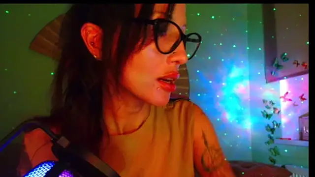 KiotoShine online show from 10-06-25, 06:49