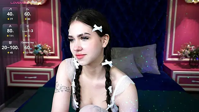 RuthandJess online show from 10-02-25, 08:49