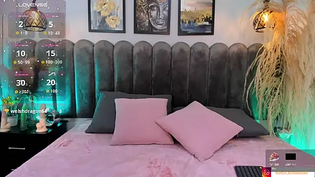 Viollet xoxo online show from 10-02-25, 10:39