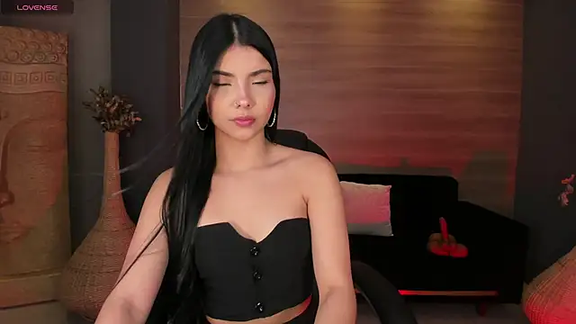 MiaLaurence online show from 02-21-26, 07:26