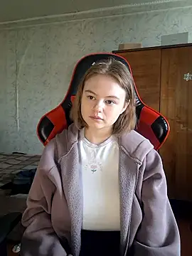 SlipperSherry online show from 01-18-26, 05:55