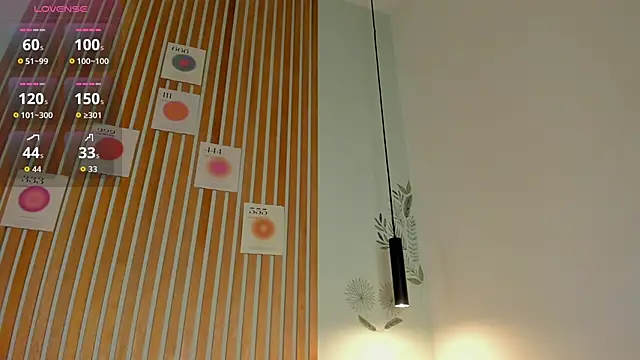 Snapshot of lenay_evans chatting on 09-15-25, 07:58 lenay evans online show from 09-15-25, 07:58
