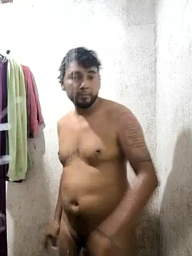 Luis77020192 online show from 09-09-25, 03:06