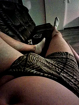 fuuck3dAss online show from 10-24-25, 08:49