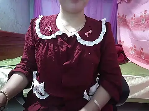 Xue weng online show from 02-06-26, 02:05