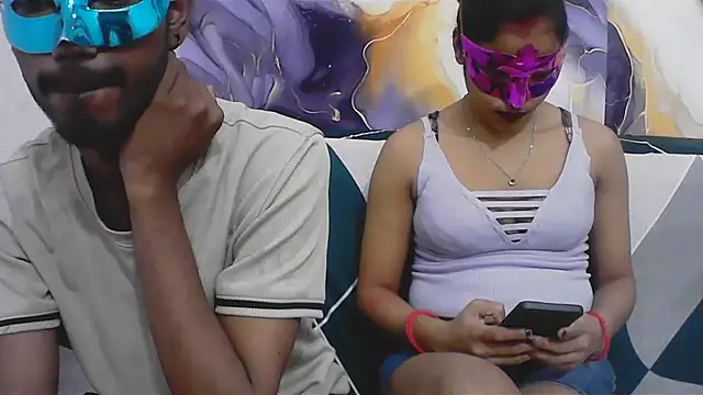 horny  couple  online show from 03-21-26, 04:43