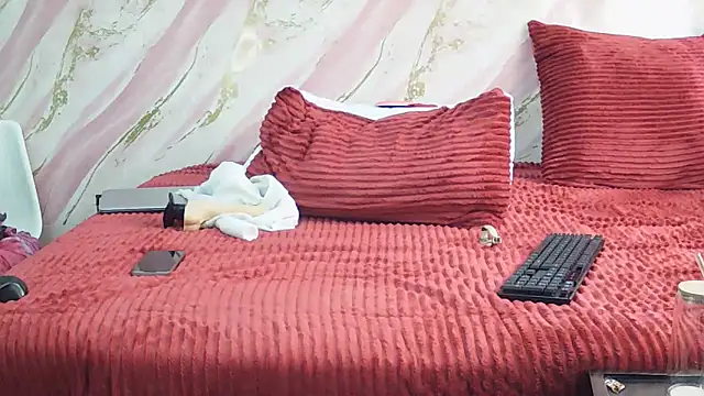 CouplesX96xx online show from 05-09-26, 08:30