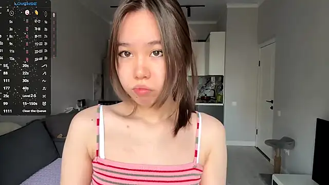 Wow Akemi online show from 10-24-25, 08:11