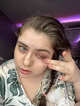 just a moment online show from 06-27-26, 03:39