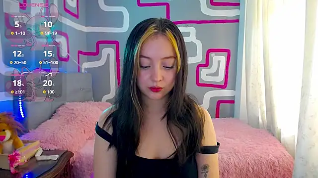 Snapshot of vero_doll2 chatting on 03-25-26, 01:39 vero doll2 online show from 03-25-26, 01:39