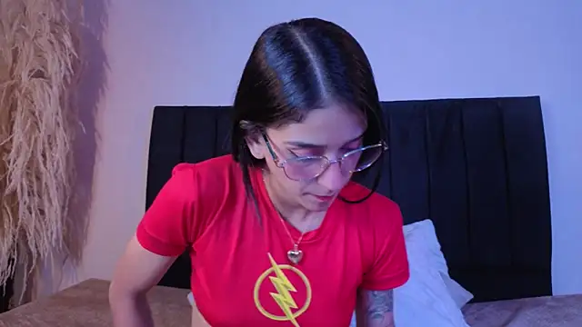 DanielaMonroe online show from 11-25-25, 09:04