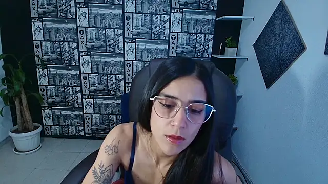 DanielaMonroe online show from 01-13-26, 11:54