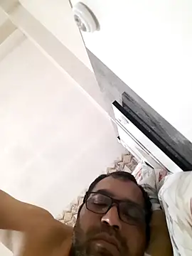 Hot-boy077 online show from 10-19-25, 07:20