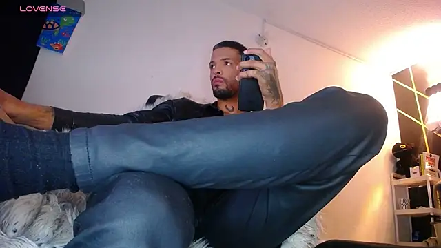 LickMyInk online show from 02-15-26, 02:41