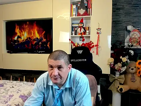 SpartacusDaddy48 online show from 02-26-26, 04:39