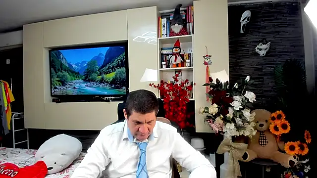 SpartacusDaddy48 online show from 06-02-26, 06:26