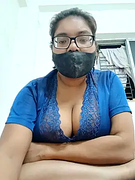 Elie couple143 online show from 10-16-25, 06:53