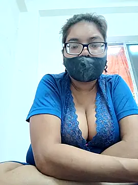 Elie couple143 online show from 10-20-25, 09:43