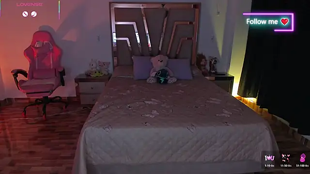 lunaarose online show from 02-07-26, 05:33