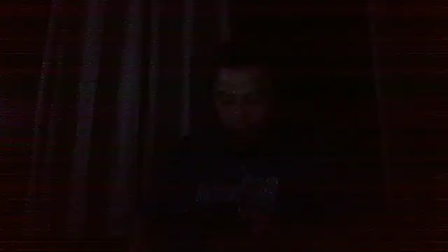 Snapshot of raredick chatting on 03-08-26, 04:16 raredick online show from 03-08-26, 04:16