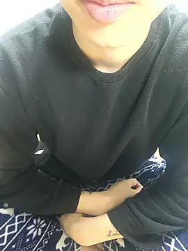 Snapshot of K_istp chatting on 11-08-25, 12:05 K istp online show from 11-08-25, 12:05