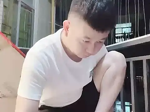huangjie1314 online show from 09-23-25, 11:57