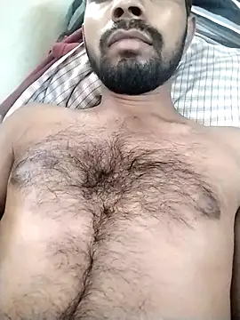 Snapshot of 420vs chatting on 11-17-25, 10:32 420vs online show from 11-17-25, 10:32