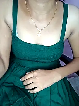 Nidhi lovely online show from 09-14-25, 11:42