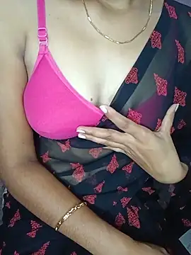 Nidhi lovely online show from 05-18-26, 01:24