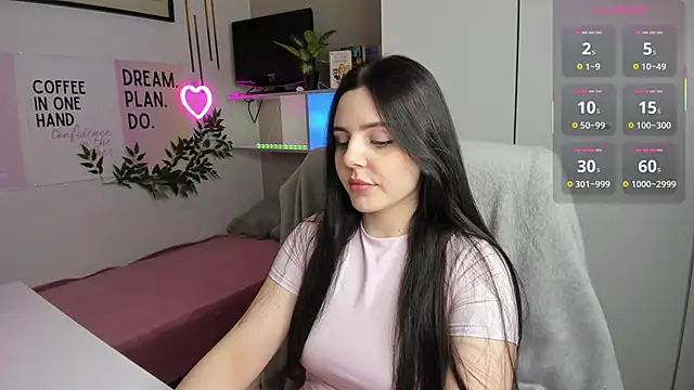 LiaWoow online show from 12-02-25, 02:45