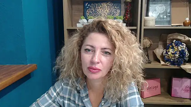 elegance lady online show from 09-20-25, 12:17