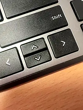 HiddenHoneyLDN online show from 01-08-26, 10:17