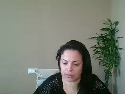 ITALIANASISIXX online show from 03-19-25, 06:35