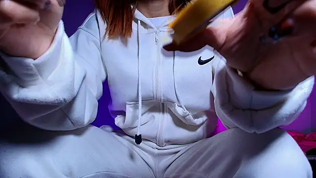 Snapshot of m_rosee chatting on 02-16-26, 01:07 m rosee online show from 02-16-26, 01:07