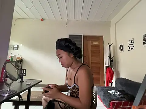 PinayLina18 online show from 06-04-26, 04:18