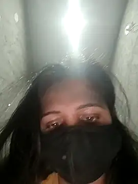 Ruhi 07 online show from 02-18-26, 04:41