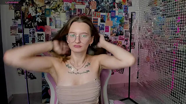 Maryyy May online show from 09-09-25, 05:01
